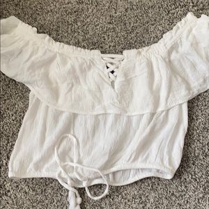 american eagle white top